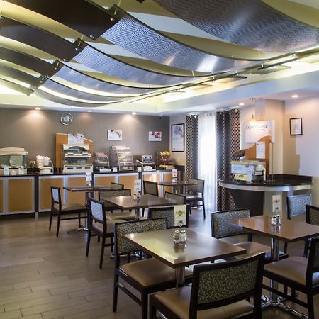 Holiday Inn Express & Suites - Oxford By Ihg Екстер'єр фото