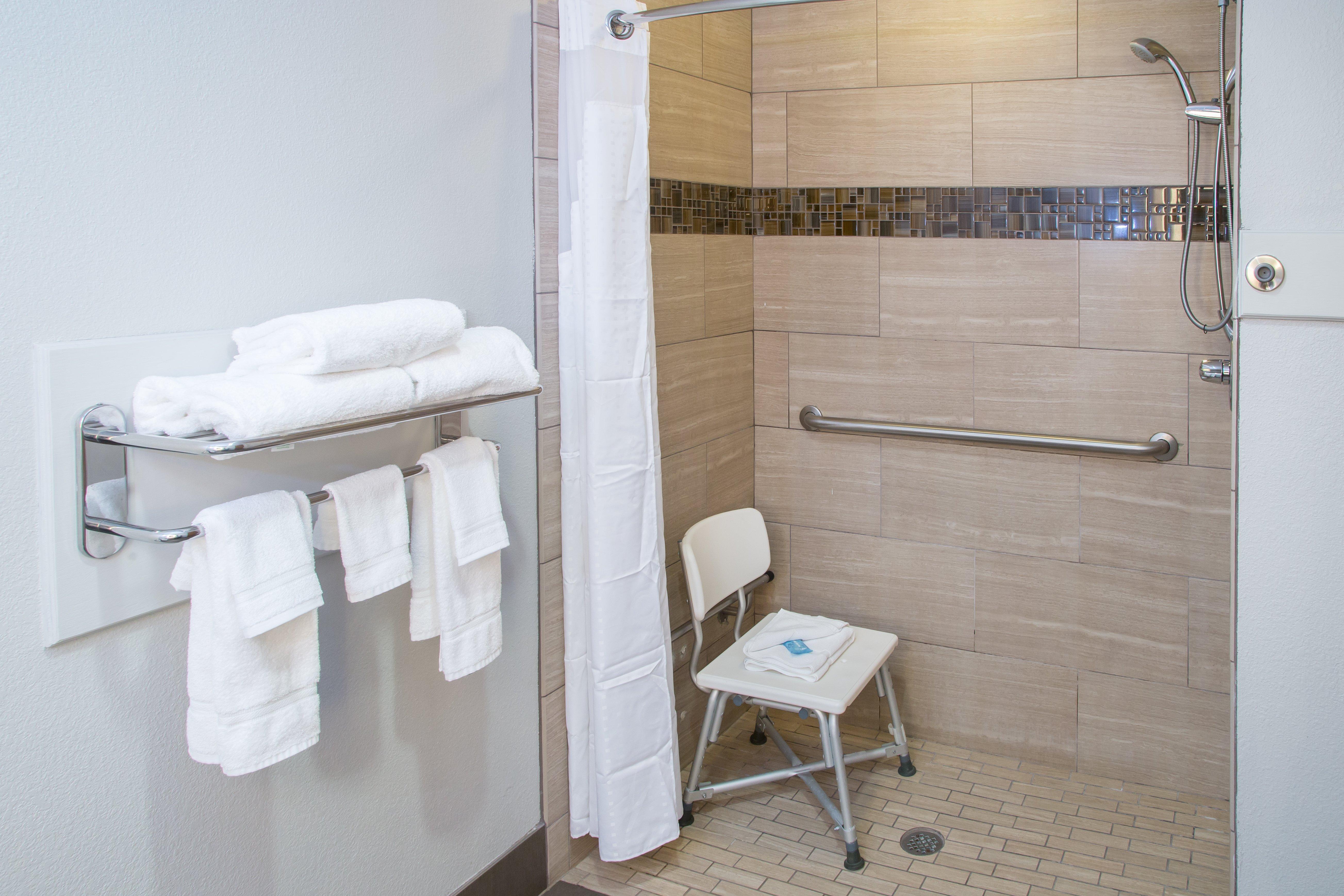 Holiday Inn Express & Suites - Oxford By Ihg Екстер'єр фото
