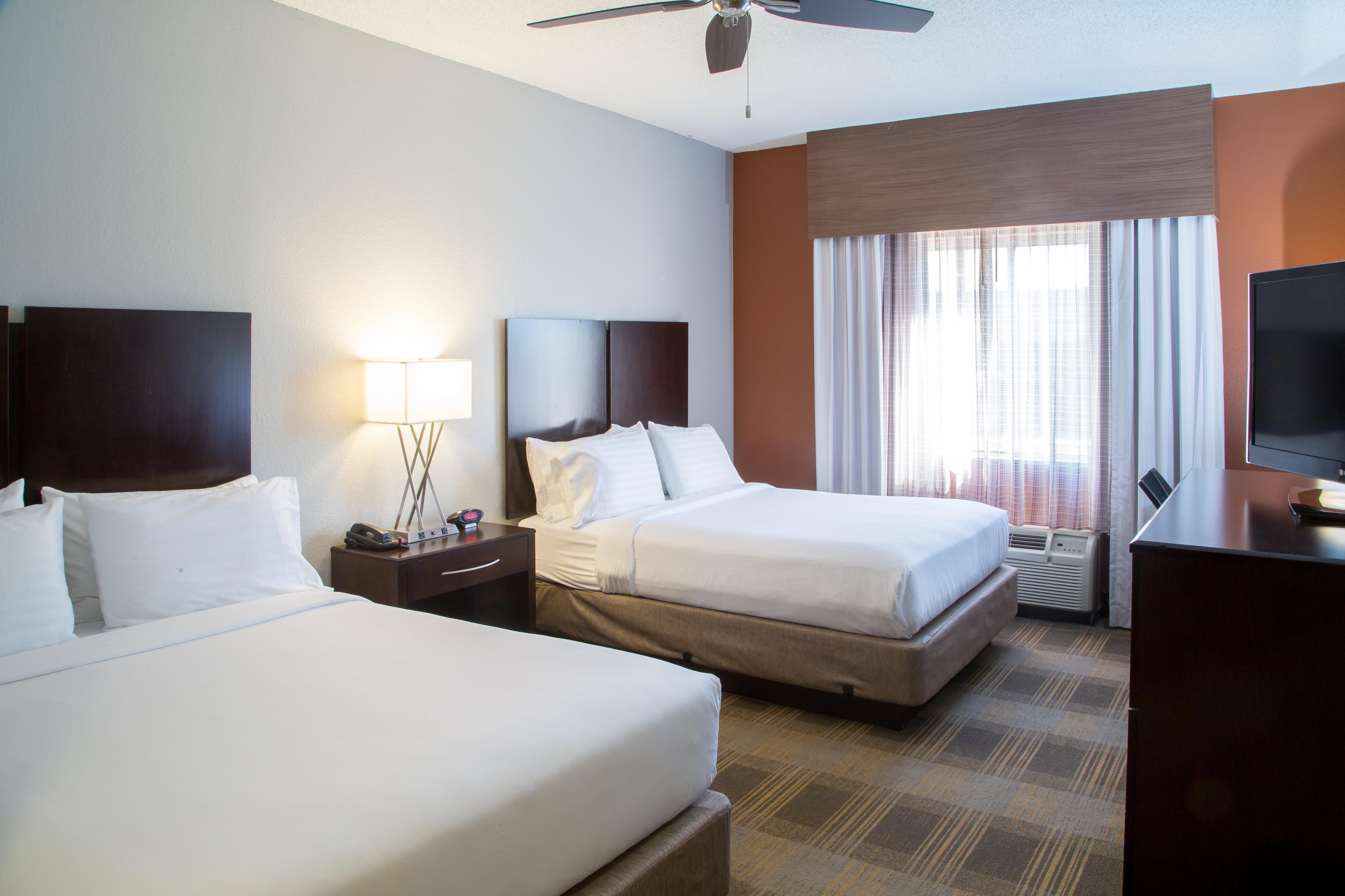 Holiday Inn Express & Suites - Oxford By Ihg Екстер'єр фото