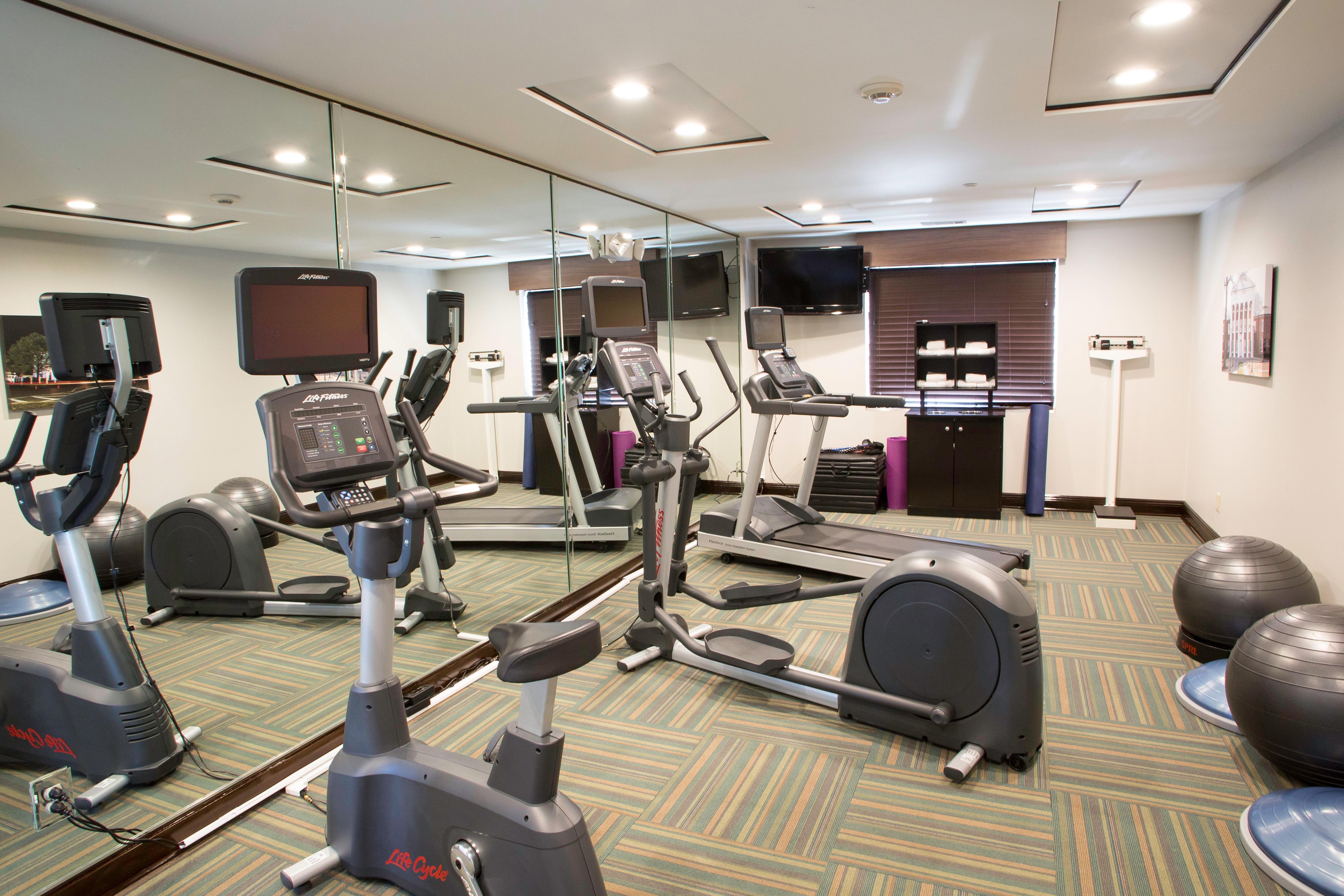 Holiday Inn Express & Suites - Oxford By Ihg Екстер'єр фото